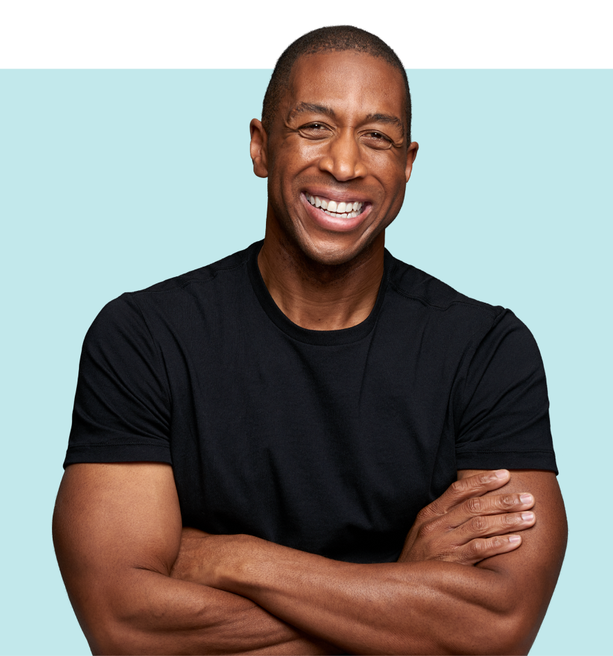 slmiling-man-with-crossed-arms